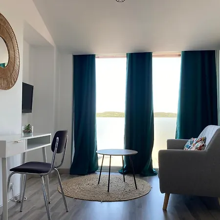 Appartement La Bruyere à Rochefort-du-Gard Extérieur photo